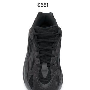 Yeezy Boost 700 V2 Charcoal